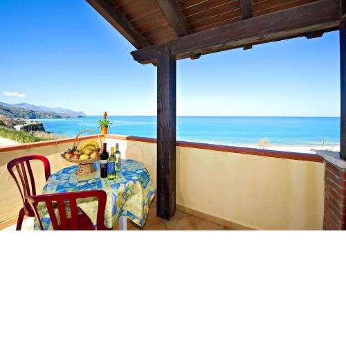 Blunda Holiday Home