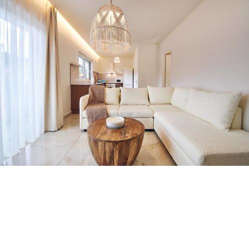 Blush & Crema Apartments