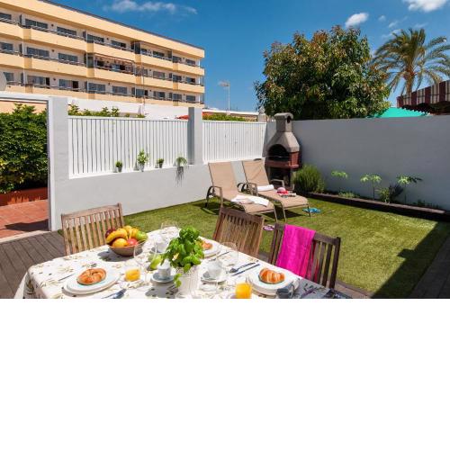 BN04 Central Playa del Ingles by VillaGranCanaria