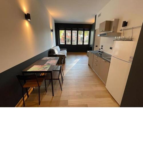 BNB Capital Milano Central Station - Black