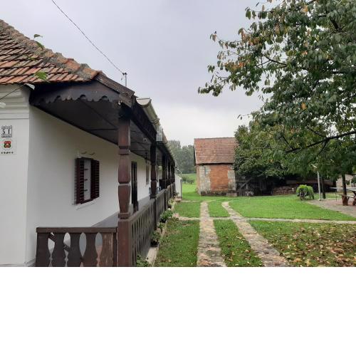Bodrogparti Vendégház Sárazsadány