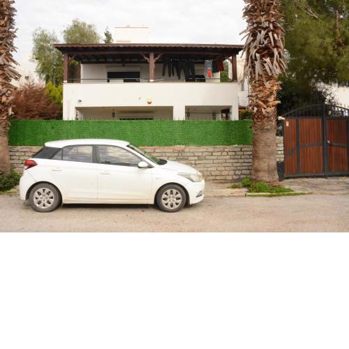 Bodrum-Bitez arasında, huzurlu bir aile evi