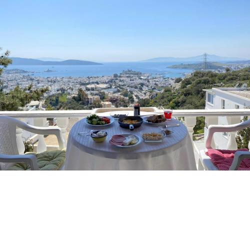 BODRUM BURCU VILLA , Magnificent Sea View, Cozy, Free Otopark, Free Wifi