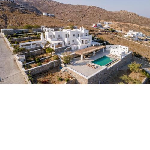 Bohemian Blue Villa - 7 BDRM - beach in 200m - MG Villas