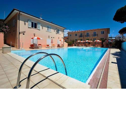 Bolgheri Marina Resort