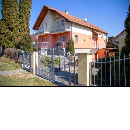 Bonita Apartmanház