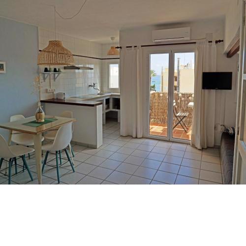 Bonito apartamento a 20m del mar