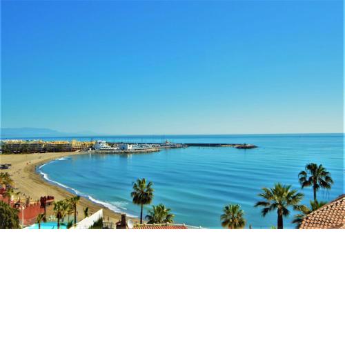 Bonito apartamento al lado de la playa con vistas al mar