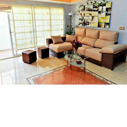 Bonito apartamento céntrico y cerca de la playa.