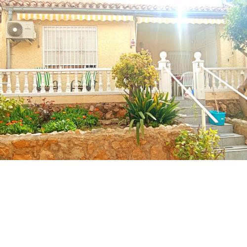 Bonito apartamento playa levante