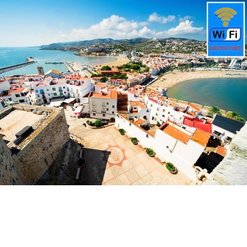 Bonito Atico con aire acondicionado,piscina comunitaria, Parking y WIFI
