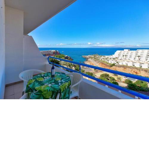 Bonito Estudio Playa Paraíso con vista al mar By Paramount Holidays