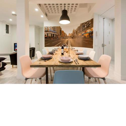 Book in Madrid - Cascorro Deluxe