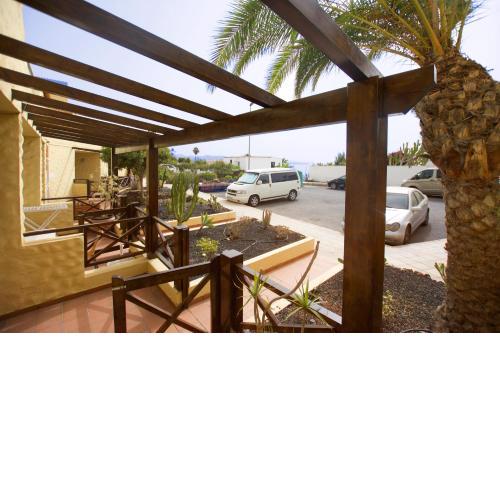 Book Jet - HIBISCUS BEACH FRONT