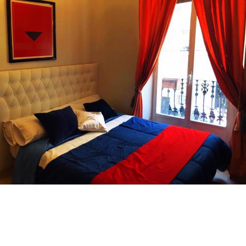 BOOKINGHAM ★Apartaments & Suites