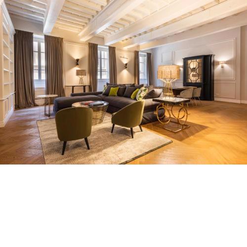Borgo Albizi Appartamento 4 Camere + Palestra