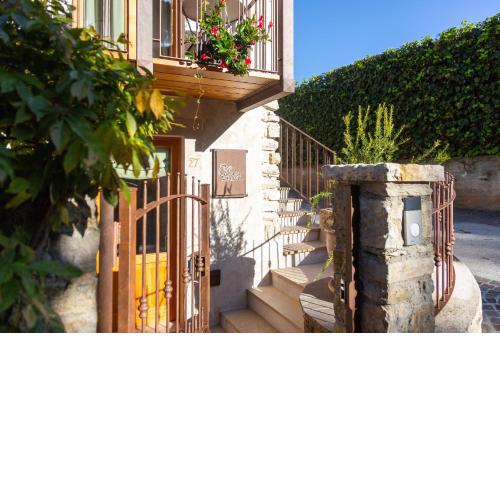Borgo Cantagallo Casa Olivia 1