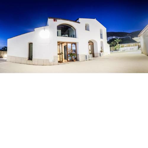 Borgo Marino Suite B&B
