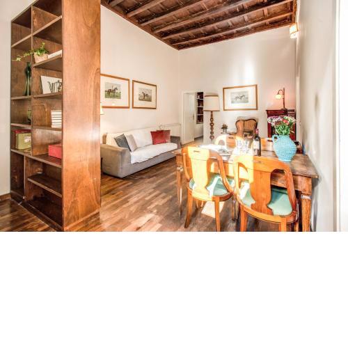 Borgo Pio Passetto Papale
