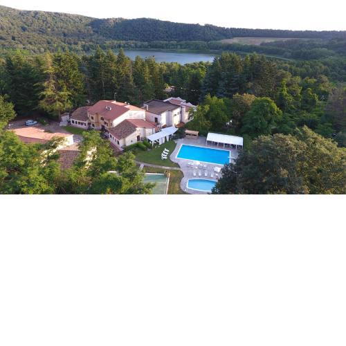 Borgo Villa Maria