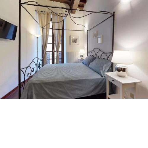 Borgospesso 14