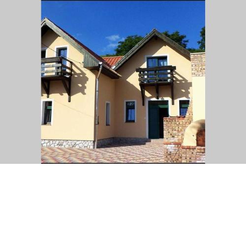 Borissza Vendégház (Ostoros Guesthouse)