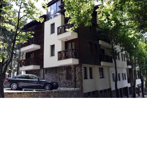 Borov Park 1