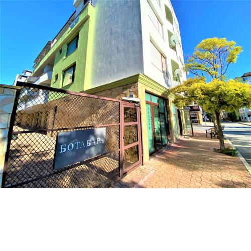 Botabara 312 Self Catering Beach Apartment