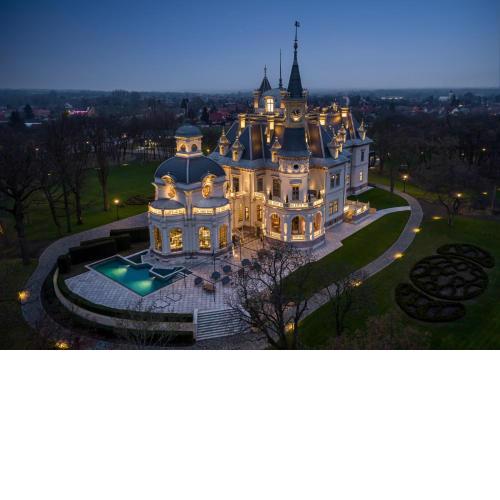 BOTANIQ Castle of Tura - Small Luxury Hotels of the World