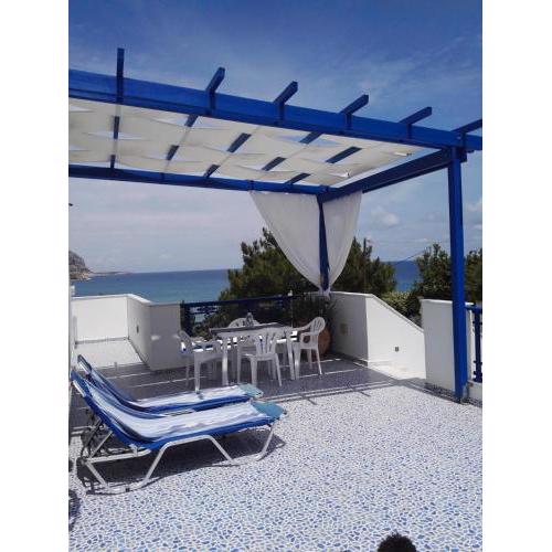 Bouganville Studios Stegna