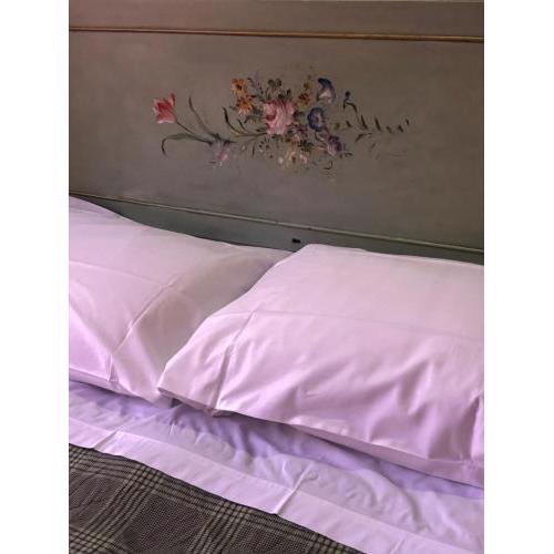 Bouquet- Room on City center