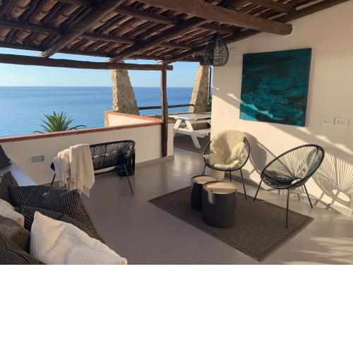 Boutique apartment with beach within walking distance, near Tropea
