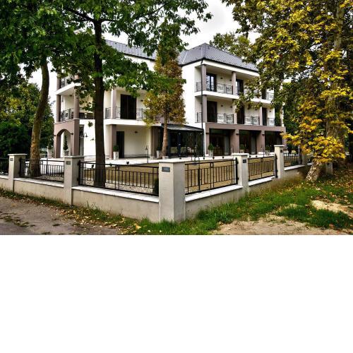 Boutique Hotel Divina