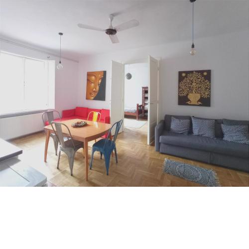 Bp SOHO GRAND Apartment