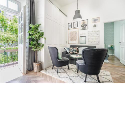 BpR King Street Vintage Design Home with A/C