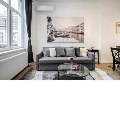 BpR SIRIUS Suite with A/C