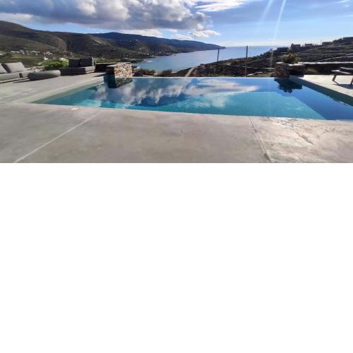 Brand new 4-Bed Villa in Koundouros Kea Cyclades