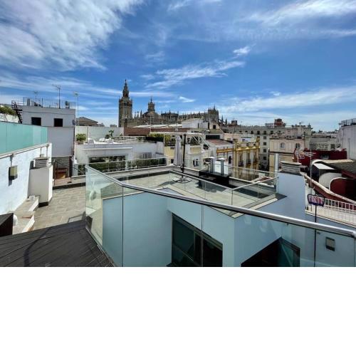 Brand New Amazing House by Cathedral/Giralda +Pool