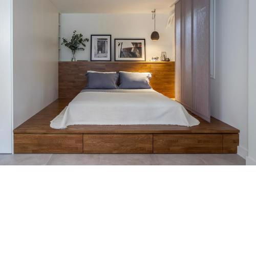 BRAND NEW apartment below the ACROPOLIS