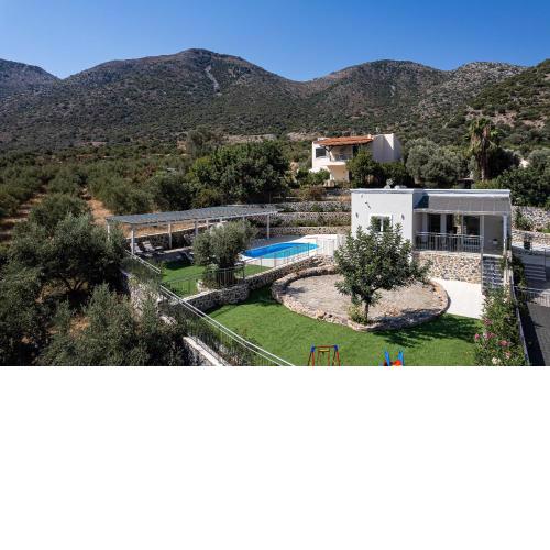 Brand New Family Villa Basilicata Gloria w/ Pool & Kid's Play Area