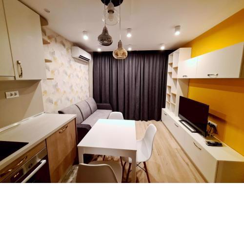 Brand new luxury flat in the city center