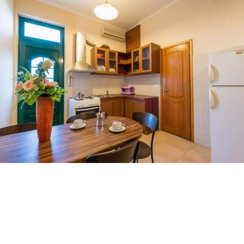 Bravo Apartments