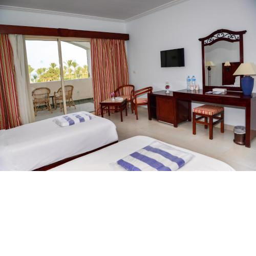 Brayka Bay Reef Resort