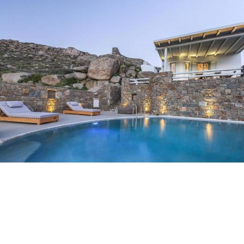 Breathtaking 6 Bed in Platis Gialos