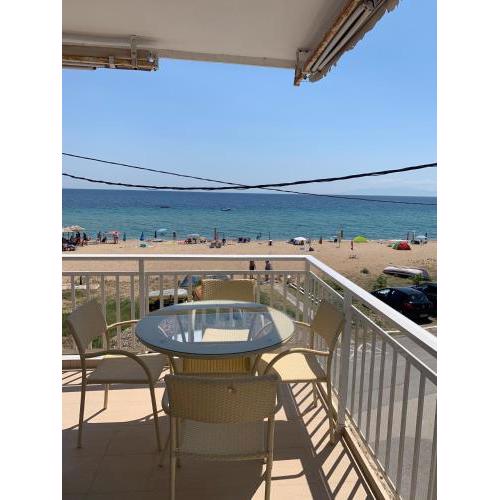 Breeze Welcome Stay Holidays Apartment Chalkidiki - Front to the sea