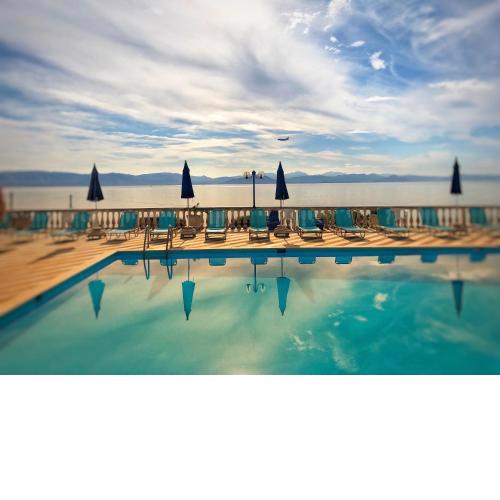 Brentanos Apartments - A - View of Paradise