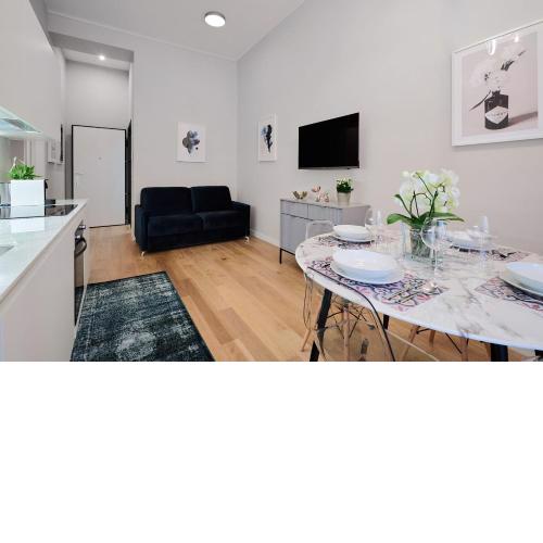 BRERA Suite-Hosted by Sweetstay