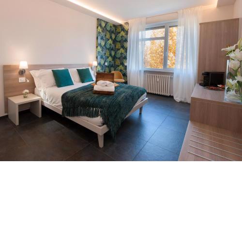 Brichett Deluxe Rooms