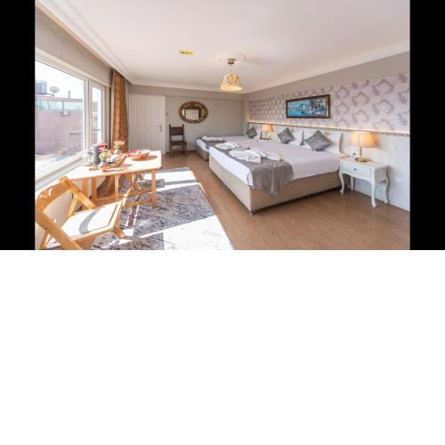 Bright and spacious apartment only a few steps from Blue Mosque