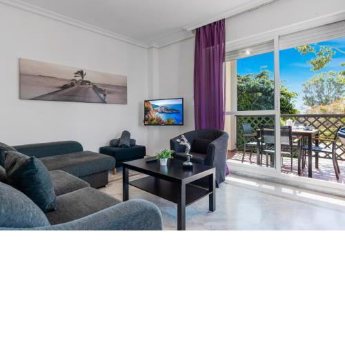 Bright apartment in Puerto Banus Ref M23